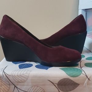 Wedge shoes